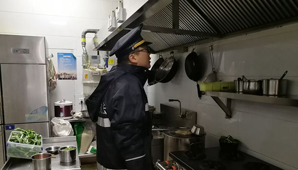 大型油煙凈化器廢品價(jià),油煙凈化器壞了怎么修